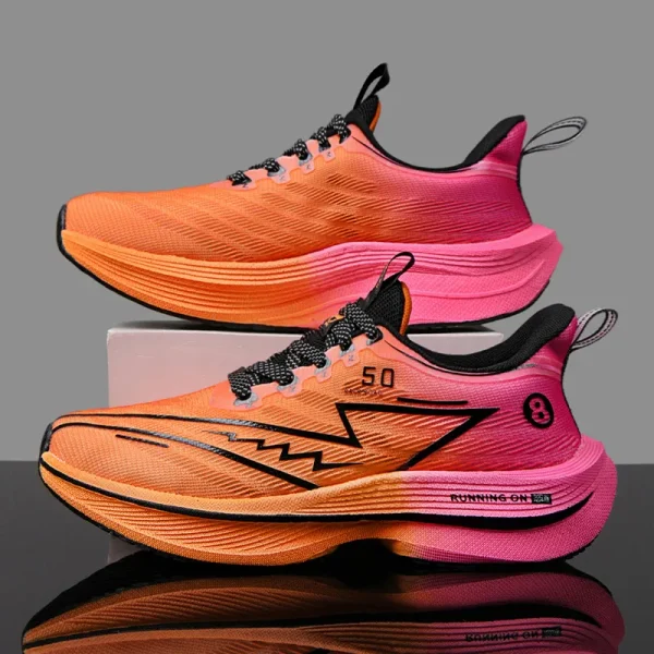 Casual everyday sneakers in bold color combination